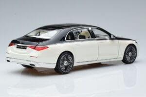 Mercedes Maybach S680 X223 White Norev 1:18 B66961424 Diecast — photo 3 of 7