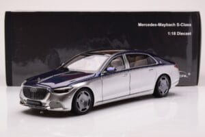 Mercedes Maybach S680 W223 Nautical Blue Cirrus Silver Almost Real 1:18 820125 Diecast — photo 8 of 8