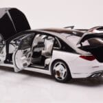Mercedes Maybach S680 W223 Obsidian Black Diamond White Almost Real 1:18 - image 4 of 7