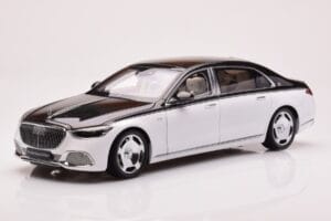 Mercedes Maybach S680 W223 Obsidian Black Diamond White Almost Real 1:18 820121