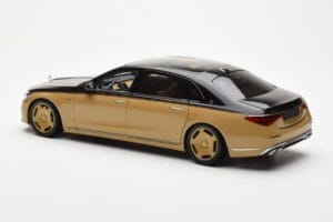 Mercedes Maybach S680 W223 Obsidian Black Sand Almost Real 1:18 820124 Diecast — photo 6 of 7