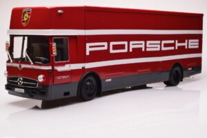 Mercedes O317 Porsche Transporter Red CMR 1:18
