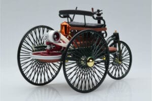 Mercedes Patent Motorwagen Green Norev 1:18 183701 Diecast — photo 2 of 6