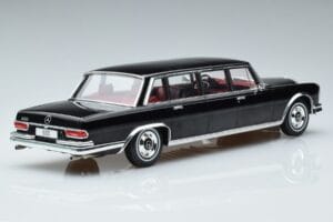 Mercedes 600 LWB Pullman W100 Black MCG 1:18 MCG18187 Diecast — photo 2 of 6