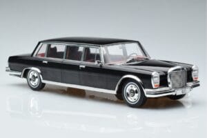 Mercedes 600 LWB Pullman W100 Black MCG 1:18 MCG18187 Diecast — photo 4 of 6