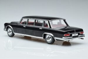 Mercedes 600 LWB Pullman W100 Black MCG 1:18 MCG18187 Diecast — photo 5 of 6