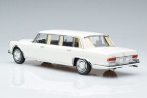 Mercedes S-Class 600 W100 LWB Pullman White MCG 1:18 MCG18188 Diecast — photo 5 of 6