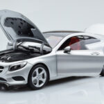 Mercedes S-Class W222 Iridium Silver Norev 1:18 - image 2 of 8
