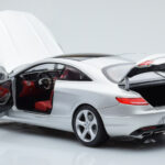 Mercedes S-Class W222 Iridium Silver Norev 1:18 - image 5 of 8
