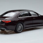 Mercedes S-Class W223 AMG Line Red Norev 1:18 - image 3 of 8