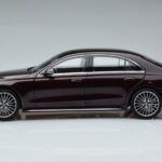 Mercedes S-Class W223 AMG Line Red Norev 1:18 - image 5 of 8