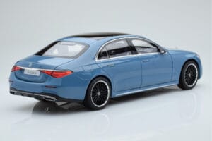 Mercedes S-Class W223 Vintage Blue Norev 1:18 B66960828 Diecast — photo 3 of 7