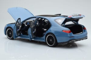 Mercedes S-Class W223 Vintage Blue Norev 1:18 B66960828 Diecast — photo 4 of 7