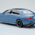 Mercedes S-Class W223 Vintage Blue Norev 1:18 - image 6 of 7