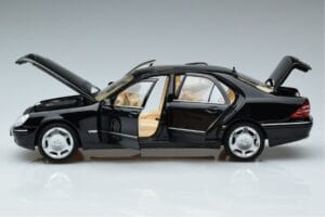 Mercedes S-Class W220 S600 Limited Edition Norev 1:18 183811 Diecast — photo 4 of 8