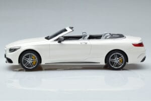 Mercedes AMG S63 A217 Cabriolet Diamond White GT Spirit 1:18 B66965712 Resin — photo 3 of 6