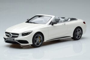 Mercedes AMG S63 A217 Cabriolet Diamond White GT Spirit 1:18 B66965712