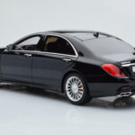 Mercedes AMG S65 W222 Black GT Spirit 1:18 - image 5 of 6