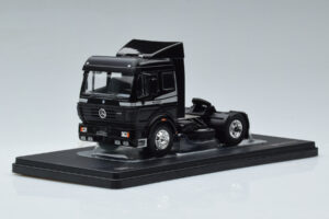 Mercedes SK2 1850 Black IXO 1:43