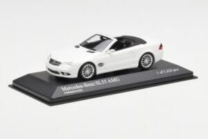 Mercedes SL 55 AMG R230 White Minichamps 1:43 400036170 Diecast — photo 2 of 4