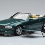 Mercedes SL500 R129 Green Metallic Norev 1:18 183753 Diecast - image 3 of 8