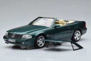 Mercedes SL500 R129 Green Metallic Norev 1:18 183753 Diecast — photo 3 of 8