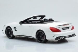 Mercedes AMG SL63 R231 White GT Spirit 1:18 B66965708 Resin — photo 5 of 6