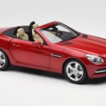 Mercedes SLK R172 Designo Zircon Red Minichamps 1:18 B66960513 - image 6 of 8