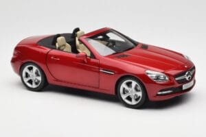Mercedes SLK R172 Designo Zircon Red Minichamps 1:18 B66960513 Diecast — photo 6 of 8