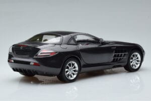 Mercedes SLR McLaren Black CMC 1:18 M-045F Diecast — photo 3 of 10