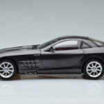 Mercedes SLR McLaren Black CMC 1:18 - image 5 of 10