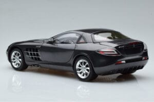 Mercedes SLR McLaren Black CMC 1:18 M-045F Diecast — photo 7 of 10