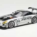 Mercedes SLS AMG GT3 #96 M. Hakkinen AMG Customer Sports 6 Hours of Zhuhai ILMC 2011 Minichamps 1:18 B66960197