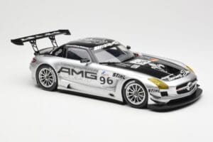 Mercedes SLS AMG GT3 #96 M. Hakkinen AMG Customer Sports 6 Hours of Zhuhai ILMC 2011 Minichamps 1:18 B66960197 Diecast — photo 4 of 6