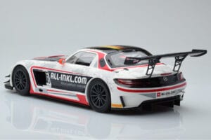 Mercedes SLS AMG GT3 Munnich Motorsport #38 M. Basseng / M. Winkelhock Champions FIA GT1 World Championship 2012 Minichamps 1 — photo 5 of 6