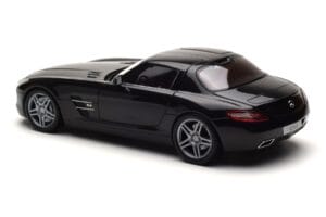 Mercedes SLS AMG Obsidian Black Metallic Minichamps 1:18 B66960042 Diecast — photo 6 of 7