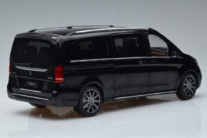Mercedes V-Class W447 V260L Black OEM 1:18 QALCN89911150 Diecast — photo 3 of 8