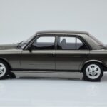 Mercedes W123 AMG 280 Grey Otto 1:18 - image 3 of 6