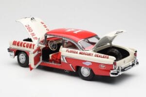 Mercury Montclair #14 B. Myers Palm Beach Winner 1956 Sun Star 1:18 5147 Diecast — photo 5 of 8
