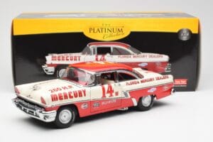 Mercury Montclair #14 B. Myers Palm Beach Winner 1956 Sun Star 1:18 5147 Diecast — photo 8 of 8