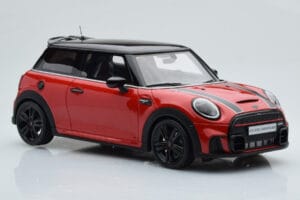 Mini Cooper S JCW F56 Red Otto 1:18 OT984 Resin — photo 4 of 6