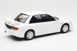 Mitsubishi Lancer Evo III Scotia White Otto 1:18 OT1065 Resin — photo 2 of 6