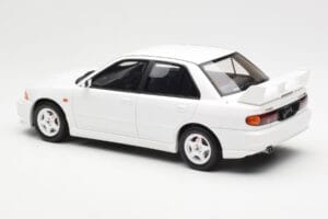 Mitsubishi Lancer Evo III Scotia White Otto 1:18 OT1065 Resin — photo 5 of 6