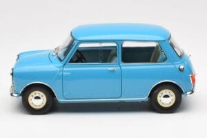 Morris Mini Minor Blue Kyosho 1:18 08964BL Diecast — photo 4 of 8