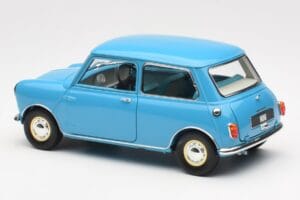 Morris Mini Minor Blue Kyosho 1:18 08964BL Diecast — photo 7 of 8