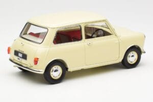 Morris Mini Minor White Kyosho 1:18 08964W Diecast — photo 3 of 8