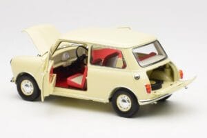 Morris Mini Minor White Kyosho 1:18 08964W Diecast — photo 5 of 8