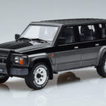 Nissan Patrol GR Y60 Grey Otto 1:18