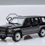 Nissan Patrol GR Y60 Grey Otto 1:18 - image 6 of 6