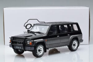 Nissan Patrol GR Y60 Grey Otto 1:18 OT993 Resin — photo 6 of 6